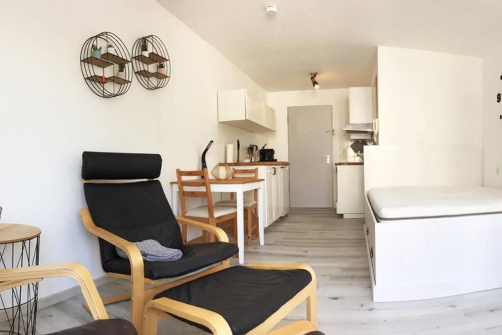 Apartment-Mitten In Konstanz, Gratis Parkplatz & Fahrrader, Netflix Tv 外观 照片